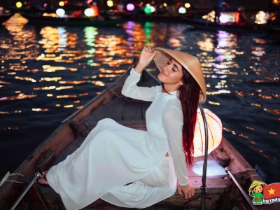 SUNSET BASKET BOAT ,FLOATING DINNER ,PHOTOSHOOT ( Private)